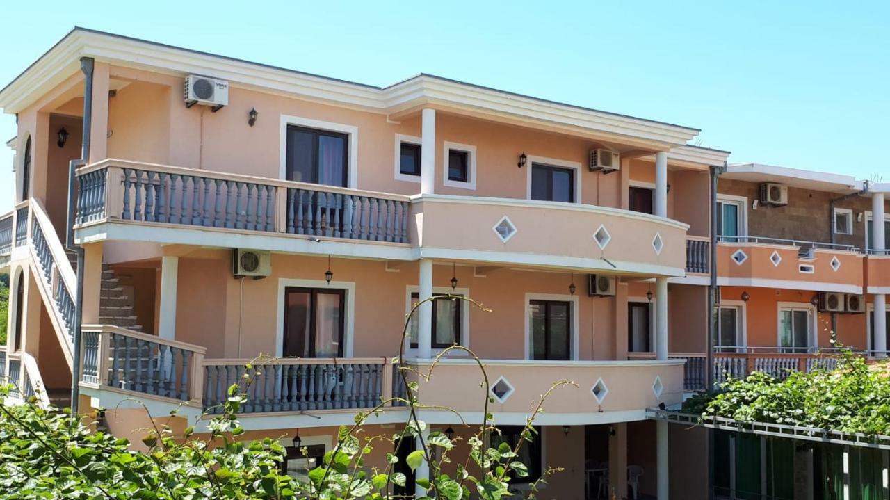 Rooms Ibrocevic Ulcinj Exterior photo